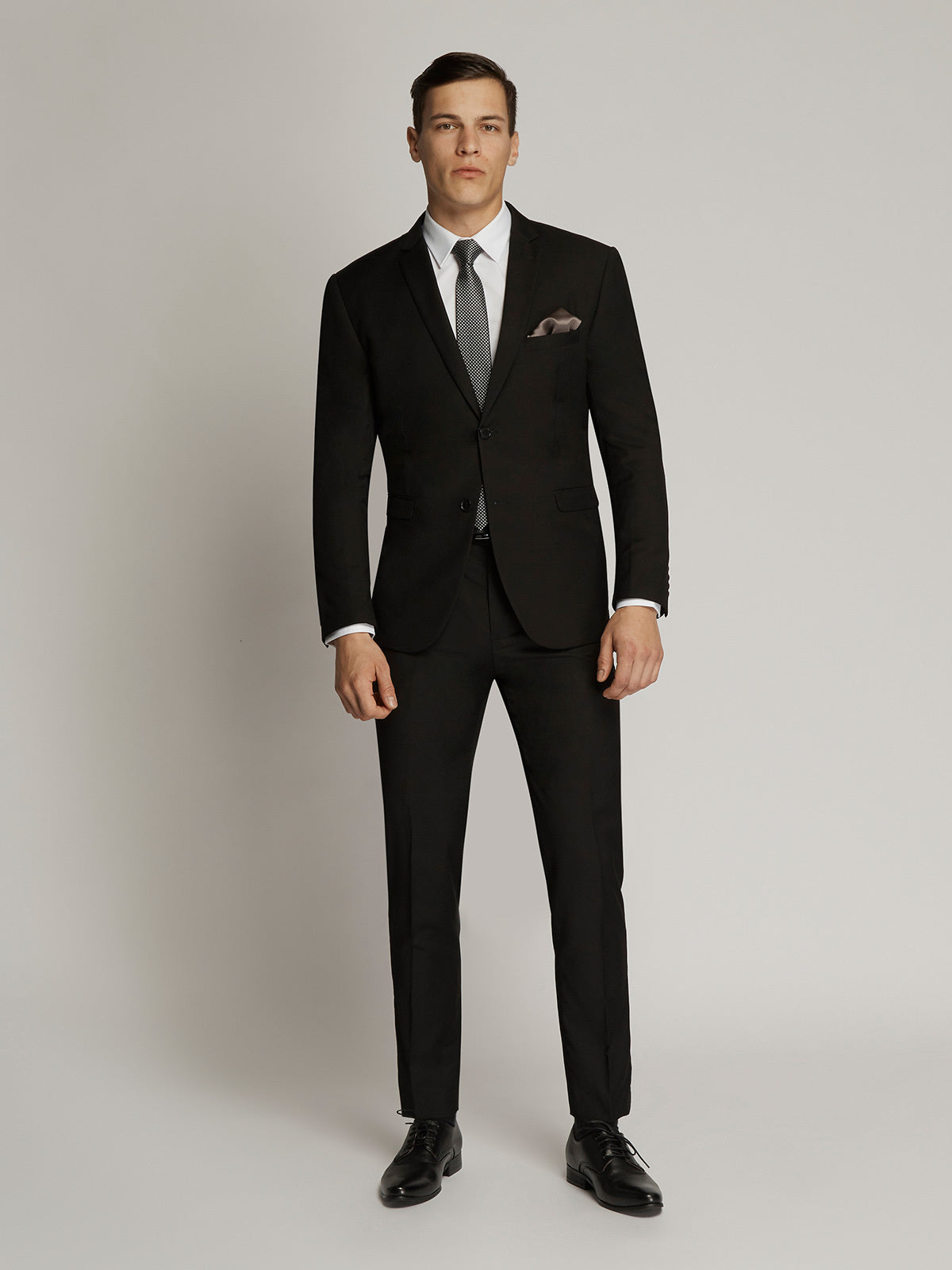 James Fine Twill Plain Suit Black Long Fitting